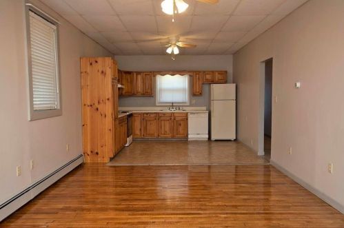 118 Central Ave, Bangor PA 18013-2221 exterior