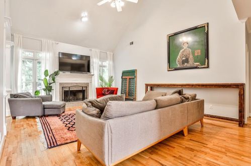 2491 Emerald Ridge Ct, Atlanta GA  30345-1600 exterior
