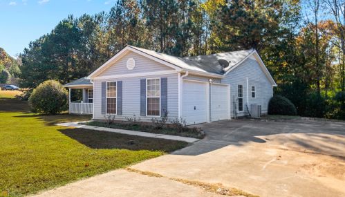 327 Shelley Ln, Locust Grove, GA 30248-4574