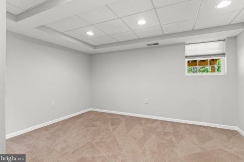 14104 Northwyn Dr, Silver Spring MD exterior