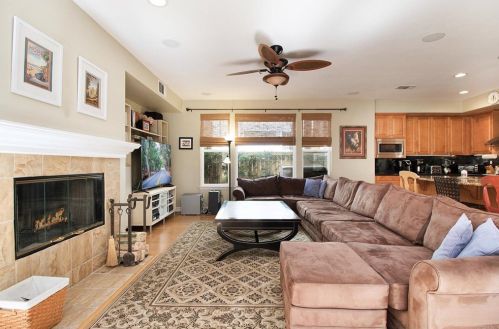 3174 Levante St, Carlsbad, CA 92009-8368