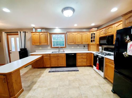 3598 Heatherwood Ave, Springfield OH  45503-5307 exterior