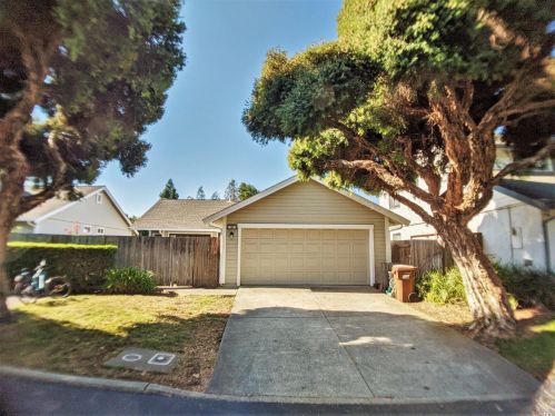 502 Buckeye Ct, Benicia, CA 94510-3701