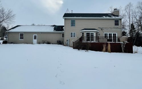 54 Glen Abbey Dr, Rockford, IL 61107-2946