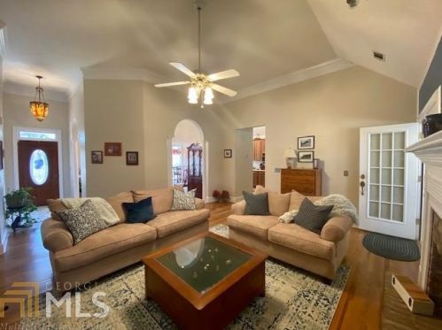 5300 Starboard Ct, Conyers GA  30094-4743 exterior