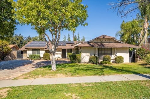 22688 La Paix St, Colton, CA 92313-5530