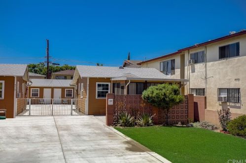 9515 Victoria Ave, South Gate, CA 90280-4429