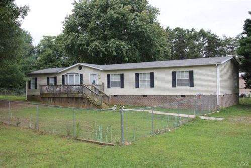 44 Sunset Dr, Concord VA  24538-2342 exterior