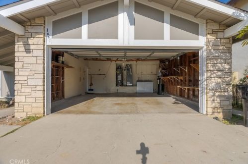 1641 Carnelian St, Anaheim CA  92802-2416 exterior