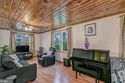 1113 Navahoe Dr, Silver Spring MD 20903-3338 exterior