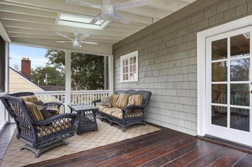 2106 Belvedere Dr, Atlanta GA  30318-1704 exterior