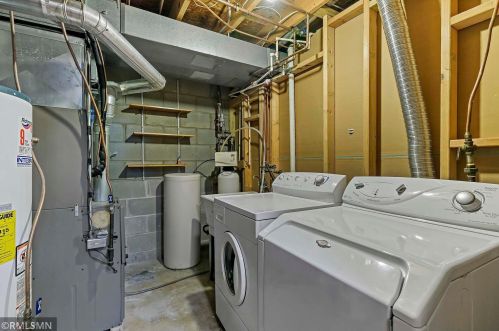 4274 Bridgewood Ter, Saint Paul MN  55127-7805 exterior