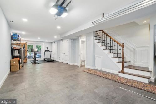 710 Lombard St, Philadelphia PA  19147-1315 exterior