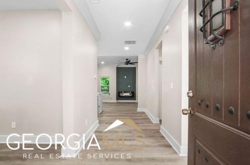 1452 Lockwood Dr, Atlanta GA  30311-3534 exterior