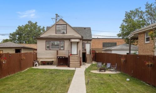 5344 Bloomingdale Ave, Chicago, IL 60639-4358
