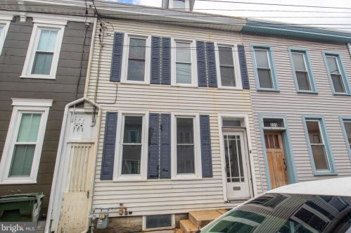 225 5th St, Lebanon, PA 17042-6113