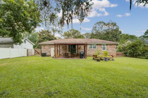 233 Cornell Dr, Ladson SC  29456-3212 exterior