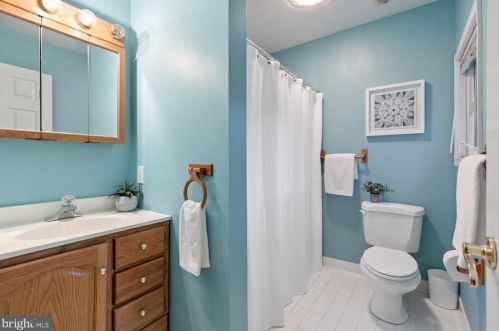 728 Oak Grv Cir, Severna Park MD 21146-4219 exterior