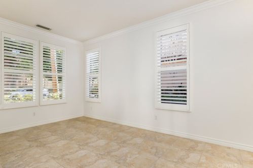309 Tall Oak, Irvine CA  92603-0673 exterior