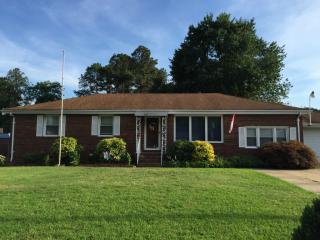 4920 Holly Rd, Portsmouth, VA 23703-2104