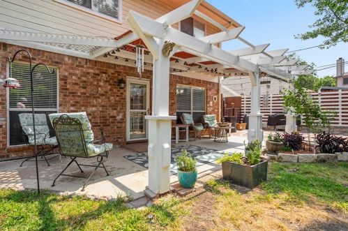 8400 Ruthette Dr, Fort Worth TX  76182-3630 exterior