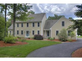 6 Parker Farm Ln, Amherst, NH 03031-4400