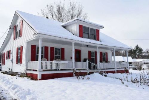 21 Middle St, Carroll, NH 03598-3038
