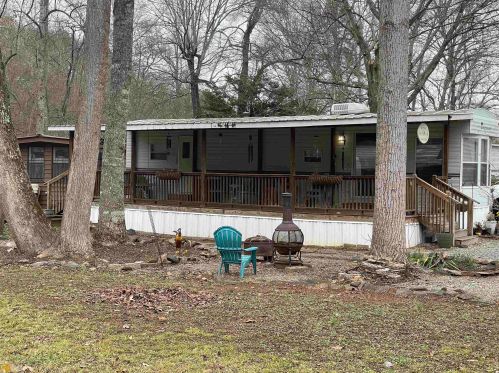 9 Riverside Pl, Cleveland, GA 30528-7295