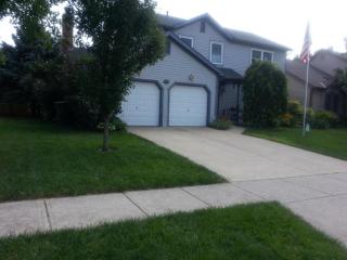 5108 Dexter Falls Rd, Columbus, OH 43221-5728