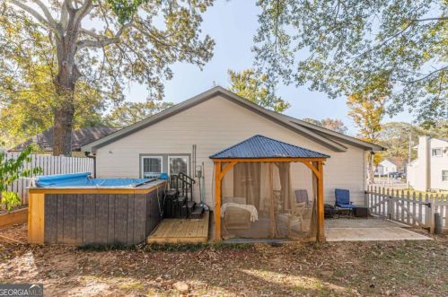 1859 Forrest Ave, Atlanta GA  30344-2411 exterior