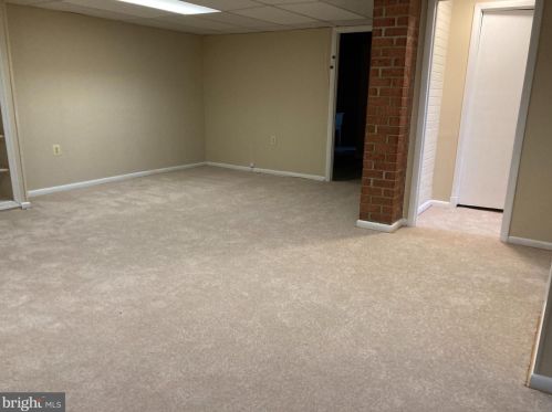 11400 Monticello Ave, Silver Spring MD 20902-3032 exterior