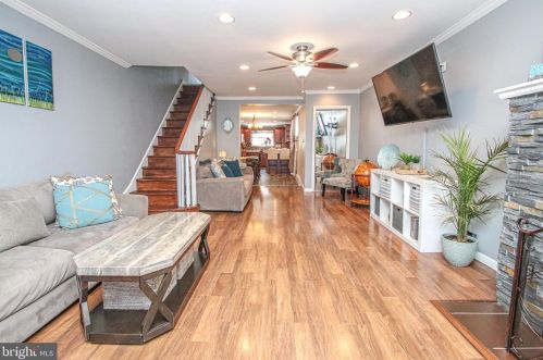 522 Federal St, Philadelphia, PA 19147-5209