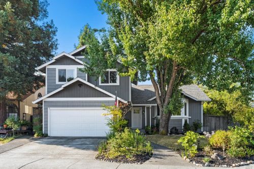 840 Natalie Dr, Windsor, CA 95492-8839