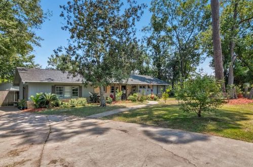 2202 Link Ave, Orange, TX 77630-3125