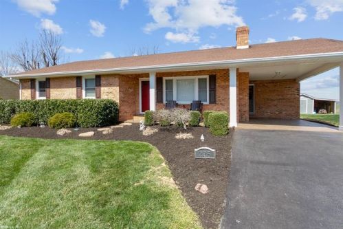 225 Gibson Dr, Christiansburg, VA 24073-1218