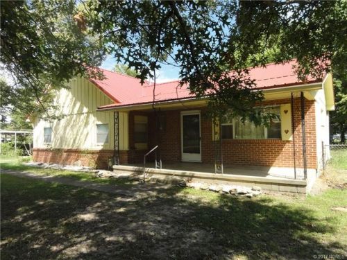 625 Martin St, Coodys Bluff, OK 74048-3807