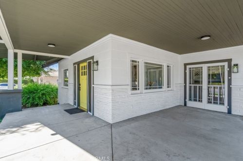 3737 Shamrock Ave, Riverside CA  92501-1846 exterior