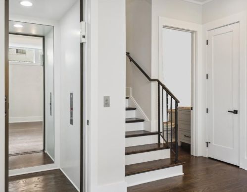 1074 Abington Ct, Atlanta GA  30319 exterior
