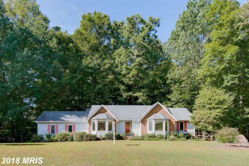 14 Lord Fairfax Dr, Fredericksburg, VA 22405-2969