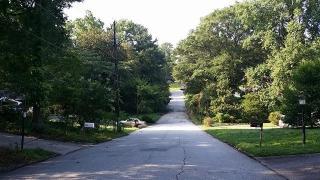2315 Valleyside Dr, Decatur, GA 30032-6853