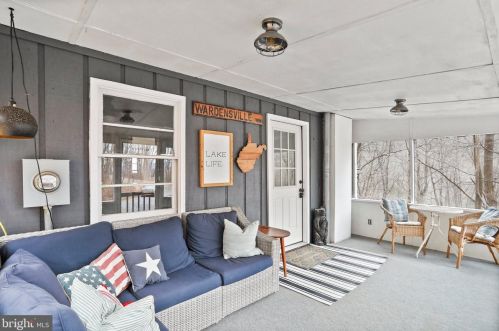 1195 Warden Lake A B Dr, Wardensville WV  26851-8192 exterior