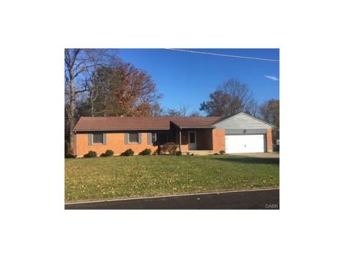 1430 Sparrow Rd, Springfield OH  45502-8758 exterior