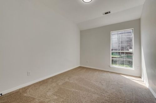 1412 Melody Ln, Carrollton TX  75006-2973 exterior