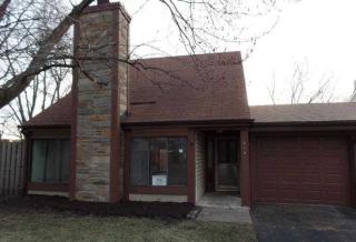 216 Robbin Dr, Romeoville, IL 60446-1030