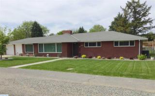 2806 Everett Pl, Kennewick, WA 99337-5066
