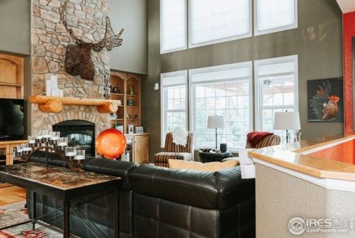 6112 Crane Dr, Fort Collins CO  80528-9462 exterior