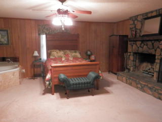 428 Seminole Dr, Moultrie, GA 31768-9013