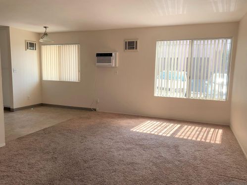 4221 49th St, San Diego, CA 92115-8030