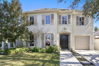 203 Magnolia Dr, Metairie, LA 70005-4030