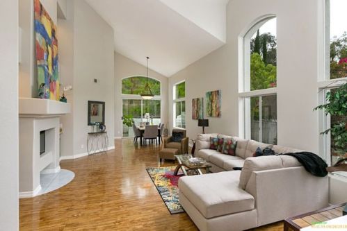 4941 Colusa Dr, Oceanside, CA 92056-5422